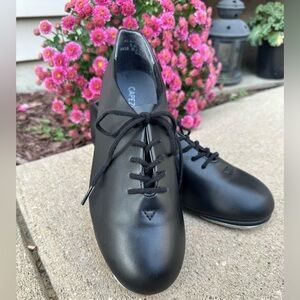 Capezio Lace Up Tap Shoe Size 5M New Without Box